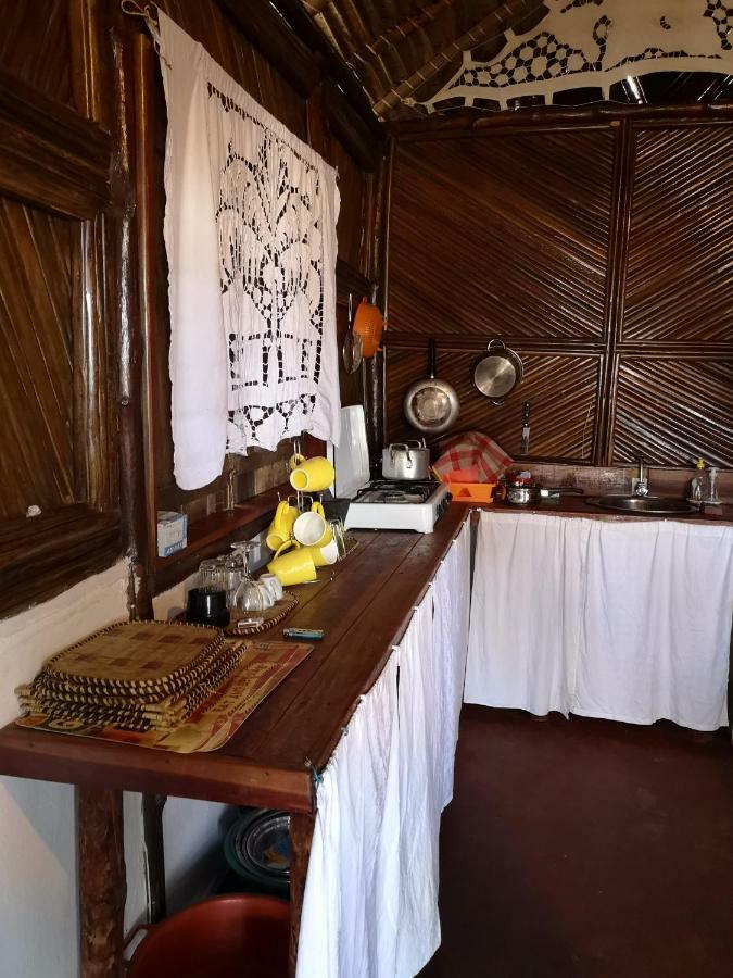 Chez Alex Bed & Breakfast Nosy-Be Exterior foto